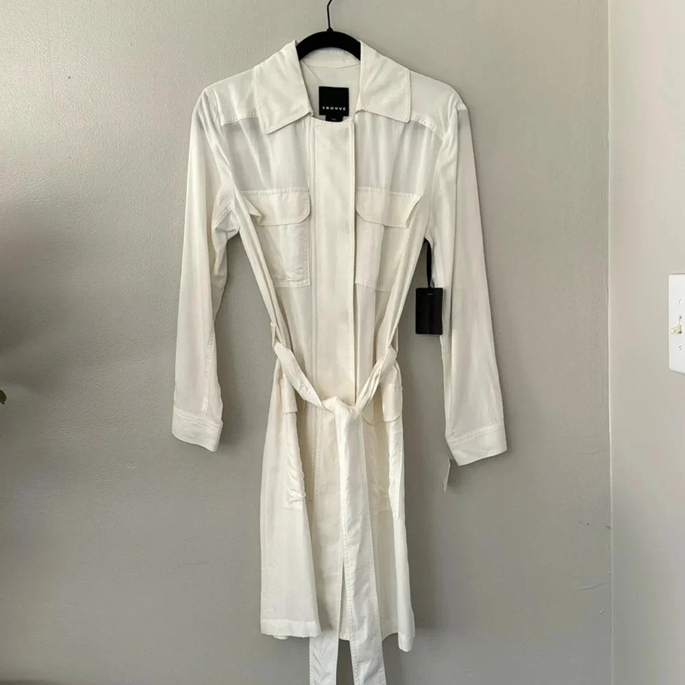 Trouvé Snap Front Shirt Dress in White Snow